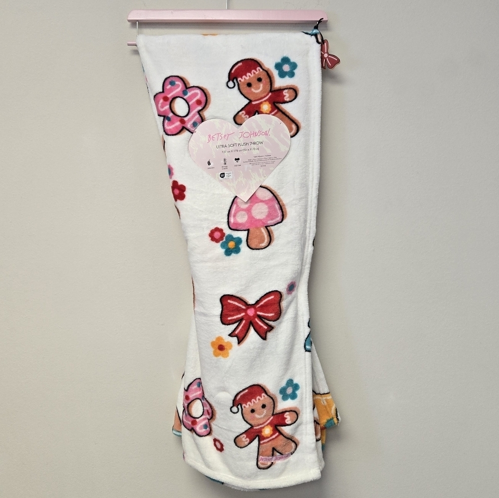 Betsy Johnson Gingerbread Man Mushroom Ultra Soft Plush Throw Blanket
